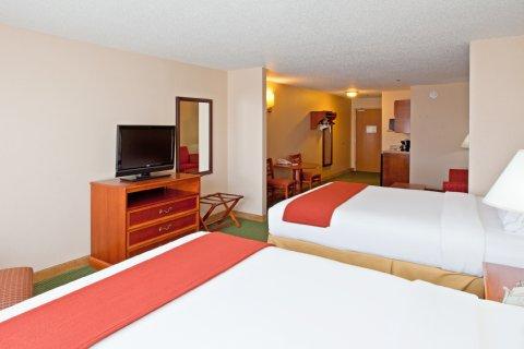 Express And By Ihg Hotel 3*